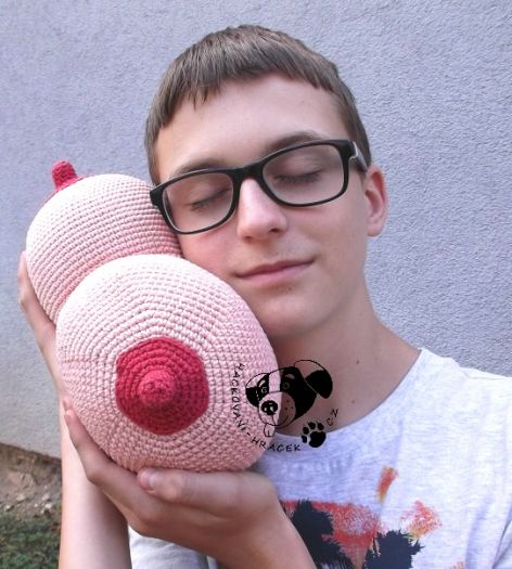 Polštářek pro muže - návod na háčkování