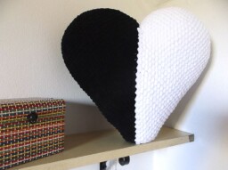 Black and white - polštářek